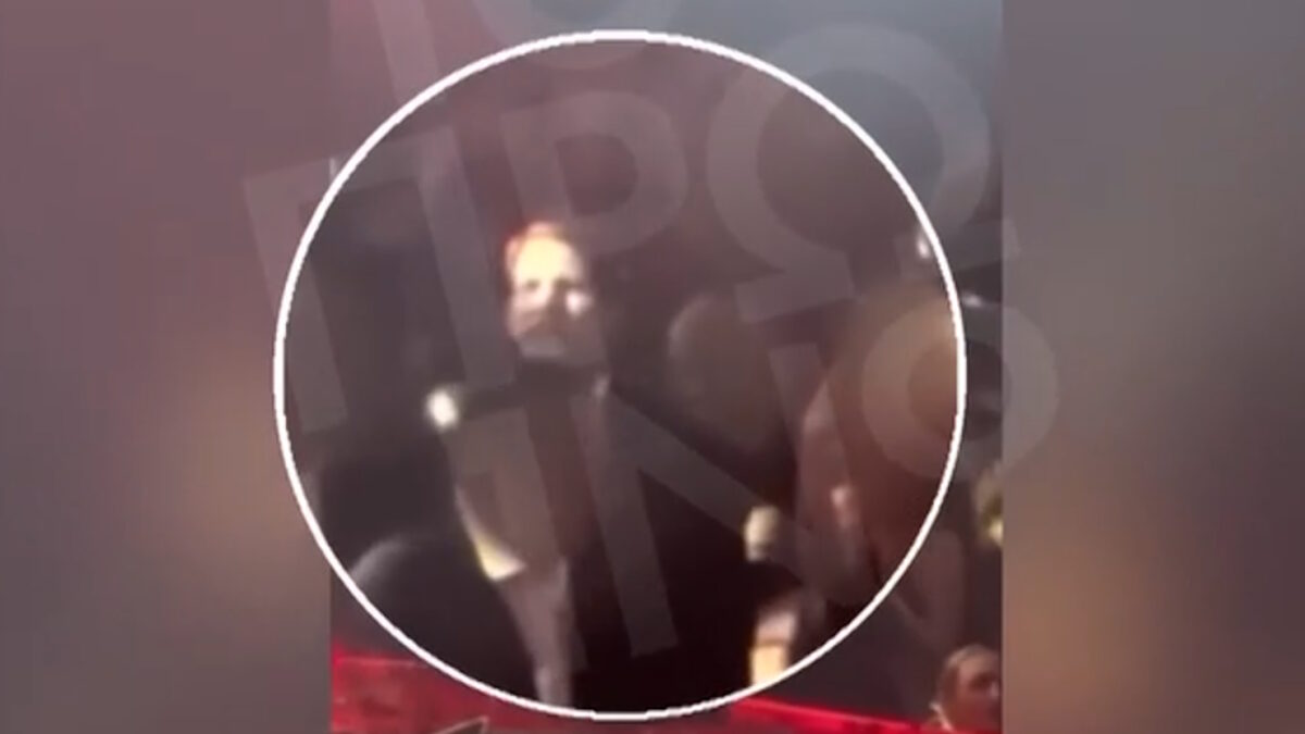 Ο Παύλος Ντε Γκρες στα μπουζούκια