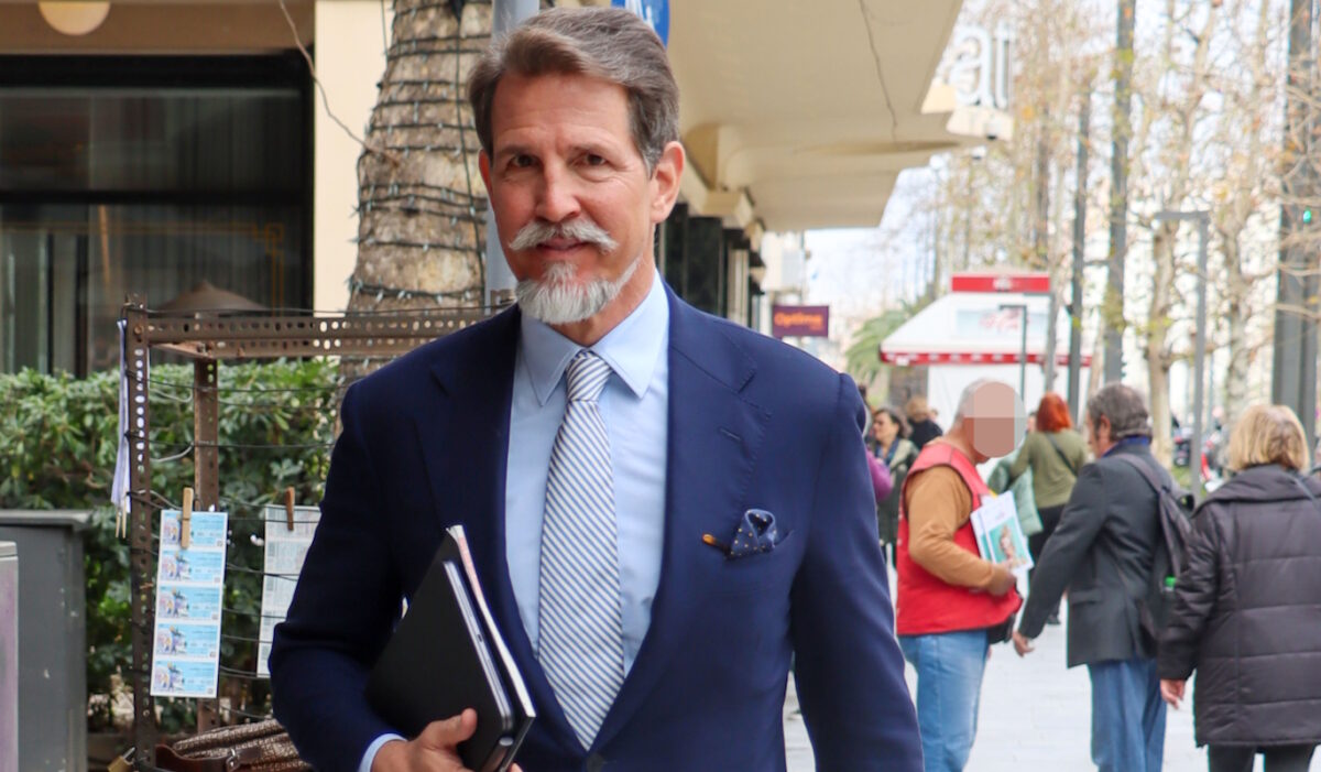 Παύλος Ντε Γκρες