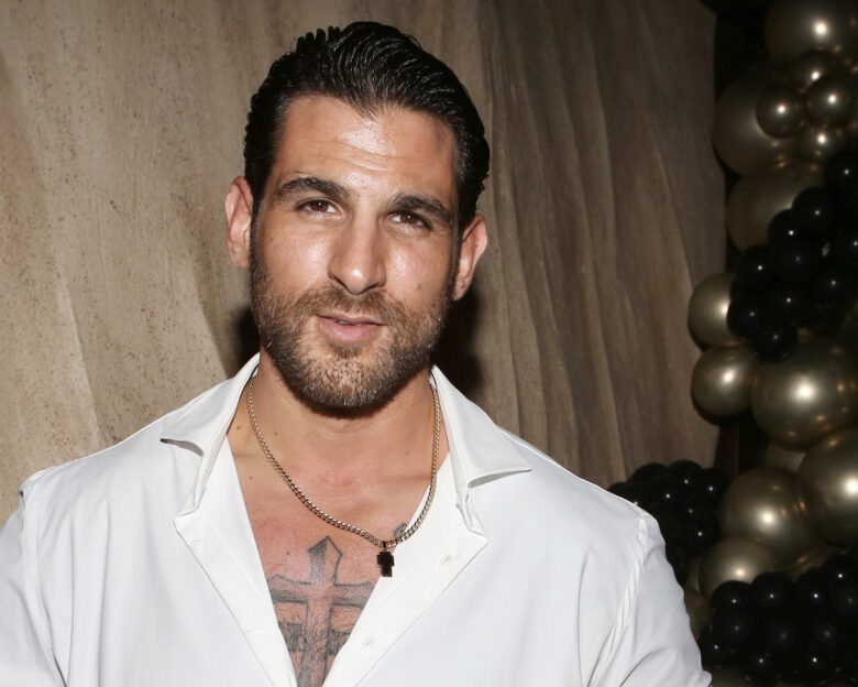 Ετεοκλής Παύλου για Γιάννη Τσιμιτσέλη: «Η συγγνώμη ήταν στα πλαίσια της παρατήρησης που του έγινε»