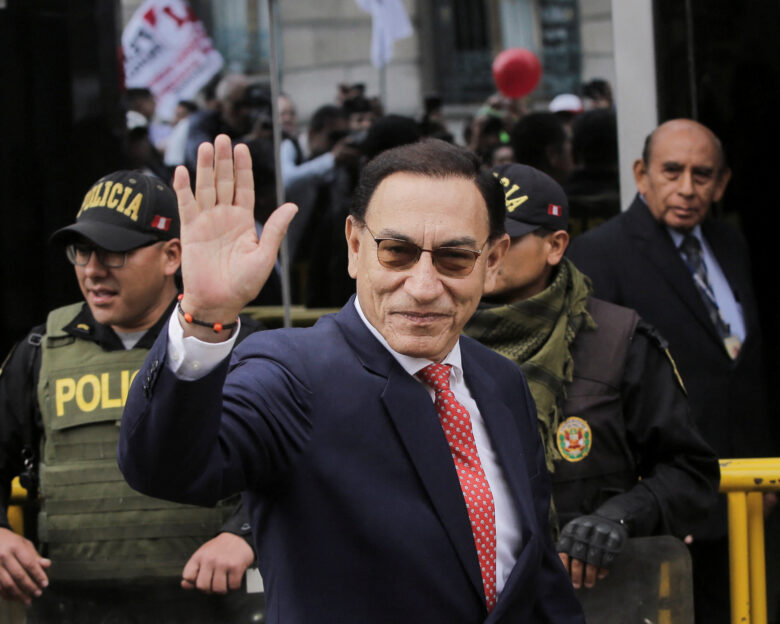 Περού: Ο πρώην πρόεδρος Μαρτίν Βισκάρα καταδικάστηκε σε 14 χρόνια κάθειρξη για διαφθορά