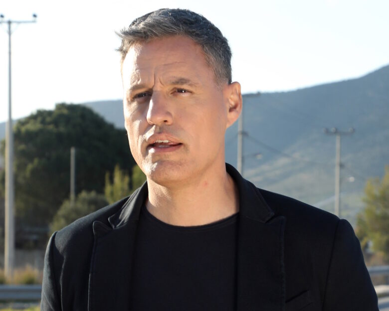 Γρήγορης Πετράκος: Κόντρα με την Δάφνη Καραβοκύρη – «Μετακόμισε σε άλλη χώρα» του είπε η παρουσιάστρια