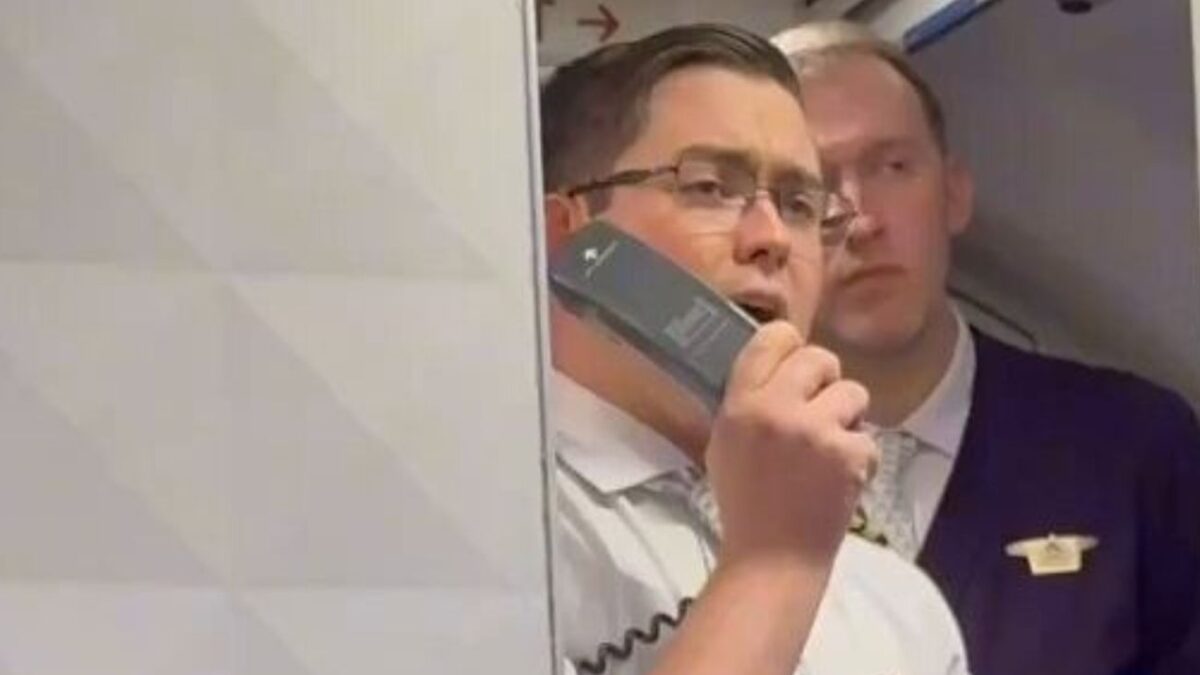 Ο πιλότος που έγινε viral εν μέσω shutdown στις ΗΠΑ