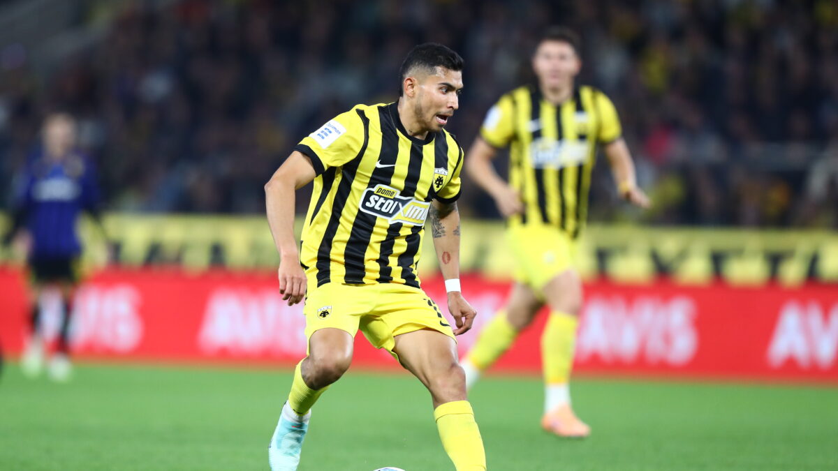 Ο Πινέδα στο παιχνίδι της ΑΕΚ με τον Άρη (ΜΑΡΚΟΣ ΧΟΥΖΟΥΡΗΣ