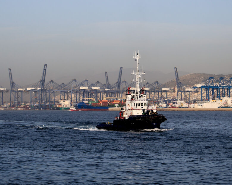 Σκληρή απάντηση της Κίνας στις δηλώσεις Γκίλφοϊλ για το Λιμάνι του Πειραιά