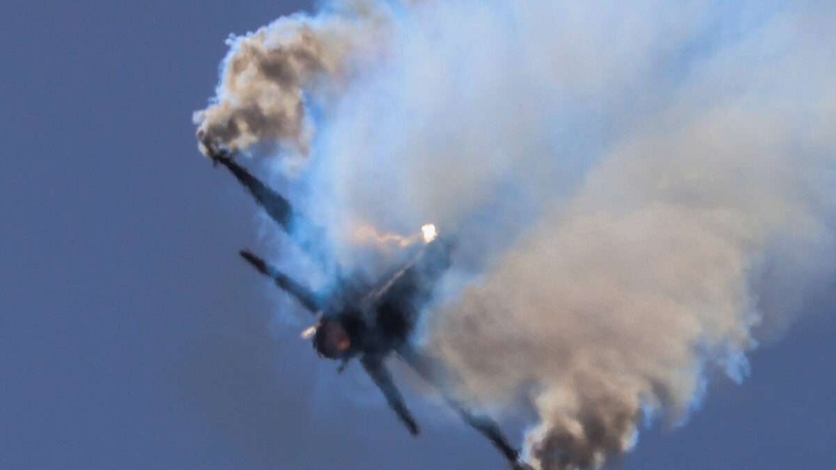 Αεροπορική επίδειξη της Πολεμικής Αεροπορίας στον Φλοίσβο