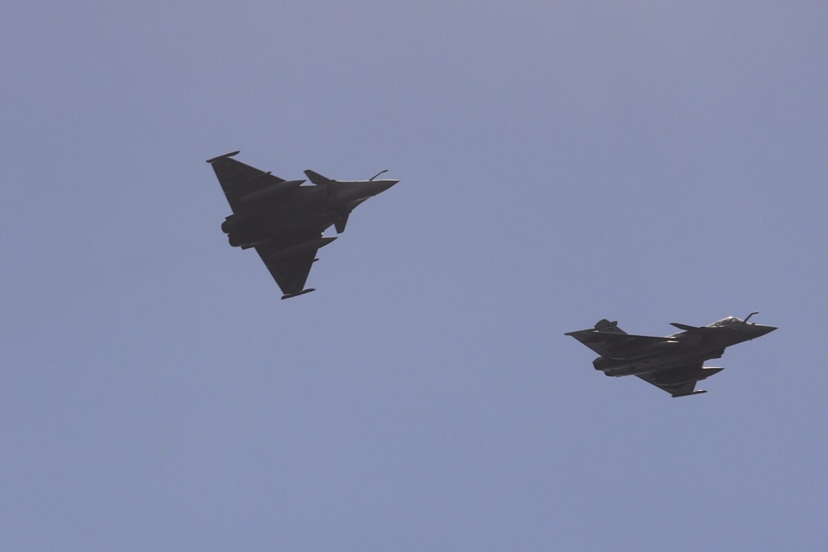 polemiki aeropori epideiksi floisvos eurokinissi