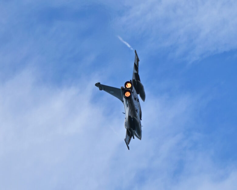 Δένδιας για την αεροπορική επίδειξη της Πολεμικής Αεροπορίας: Εικόνες από το παρόν και το μέλλον με F-35, Rafale και F-16