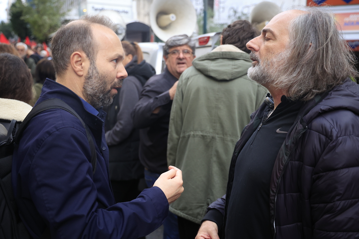 Πολιτικά κόμματα και πολιτικοί στην πορεία για την 52η επέτειο από την εξέγερση του Πολυτεχνείου, Δευτέρα 17 Νοεμβρίου 2025. (ΓΙΩΡΓΟΣ ΚΟΝΤΑΡΙΝΗΣ/EUROKINISSI)