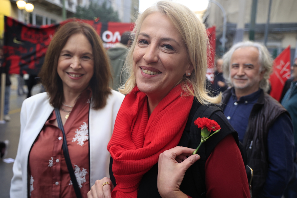 Πολιτικά κόμματα και πολιτικοί στην πορεία για την 52η επέτειο από την εξέγερση του Πολυτεχνείου, Δευτέρα 17 Νοεμβρίου 2025. (ΓΙΩΡΓΟΣ ΚΟΝΤΑΡΙΝΗΣ/EUROKINISSI)