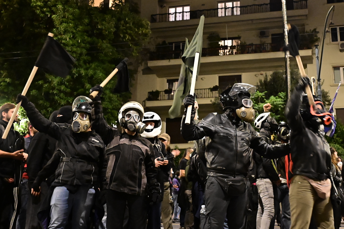 Πορεία για την 52η επέτειο από την εξέγερση του Πολυτεχνείου στην Αθήνα, Δευτέρα 17 Νοεμβρίου 2025.  (ΜΙΧΑΛΗΣ ΚΑΡΑΓΙΑΝΝΗΣ/EUROKINISSI)