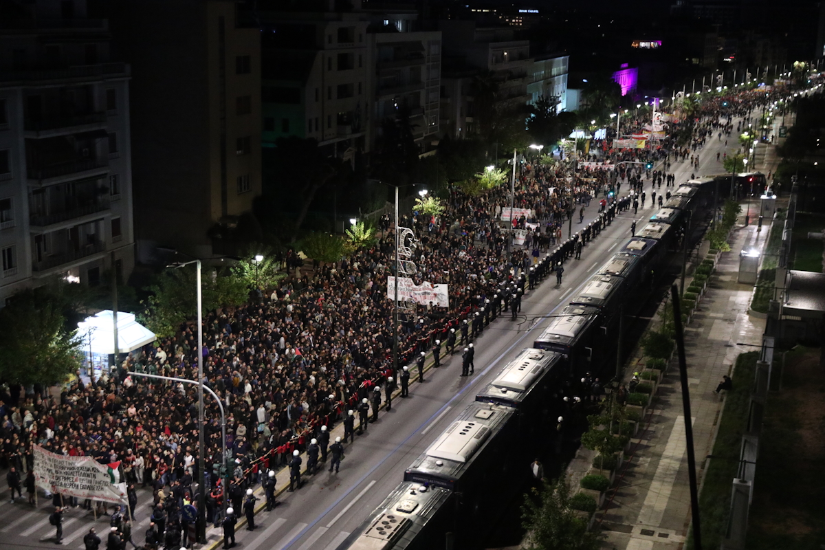 Γενική άποψη της πορείας για την 52η επέτειο του Πολυτεχνείου, Δευτέρα 17 Νοεμβρίου 2025.  (ΓΙΑΝΝΗΣ ΠΑΝΑΓΟΠΟΥΛΟΣ/EUROKINISSI)