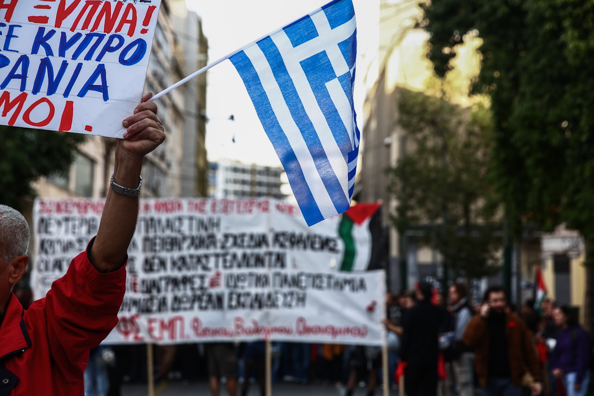 Πορεία για την 52η επέτειο από την εξέγερση του Πολυτεχνείου στην Αθήνα, Δευτέρα 17 Νοεμβρίου 2025.  (ΔΑΝΑΗ ΔΑΥΛΟΠΟΥΛΟΥ/EUROKINISSI)