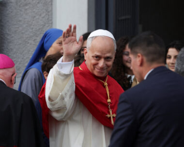 Ο Πάπας Λέων ΙΔ΄ στην Κωνσταντινούπολη