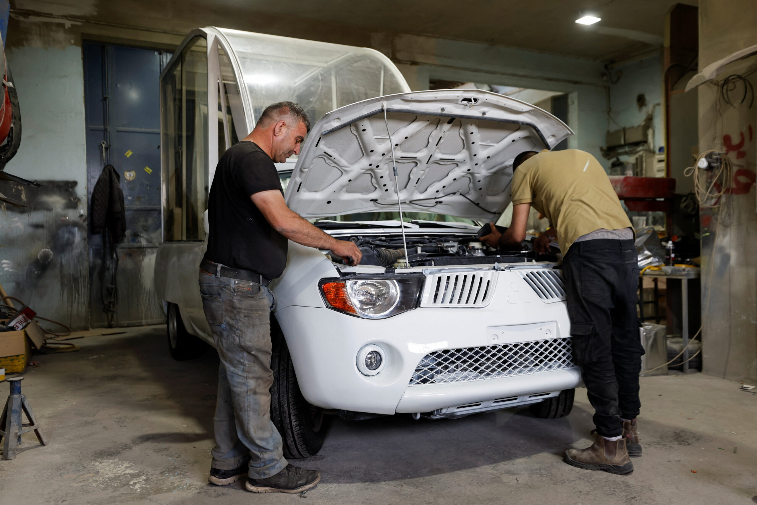 Το όχημα του Πάπα Φραγκίσκου θα μετατραπεί σε κλινική για τα παιδιά της Γάζας