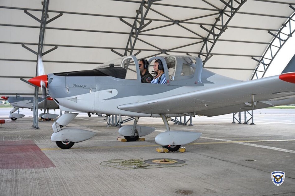 Πτήσεις μαθητών στη Σχολή Ικάρων