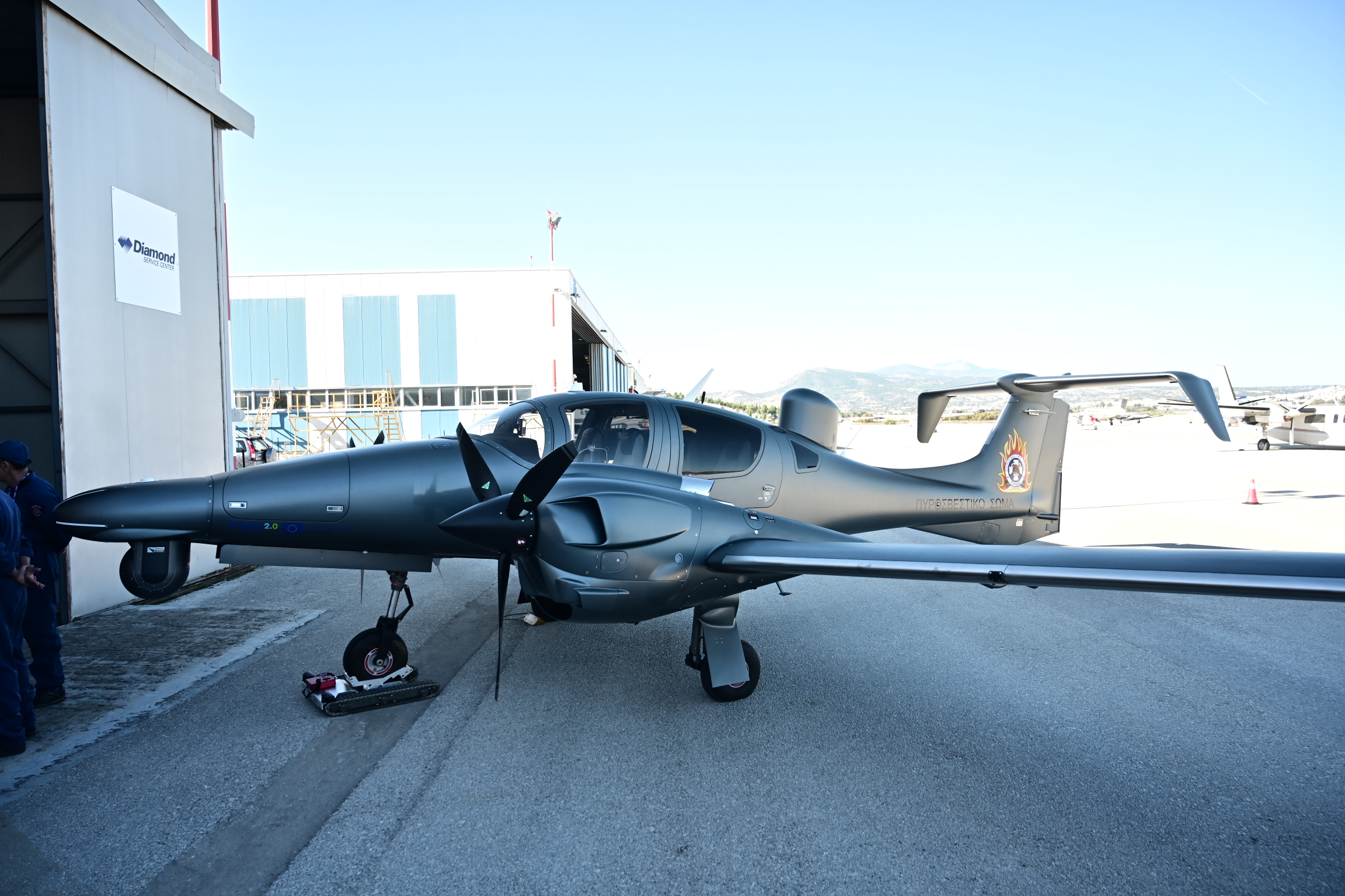 Εκδήλωση του Υπουργείου Κλιματικής Κρίσης και Πολιτικής Προστασίας για την παραλαβή τριών αεροσκαφών Diamond DA62 MPP του Πυροσβεστικού Σώματος, στο Αεροδρόμιο Μεγάρων, παρουσία του πρωθυπουργού Κυριάκου Μητσοτάκη, Πέμπτη 13 Νοεμβρίου 2025. (ΚΩΣΤΑΣ ΤΖΟΥΜΑΣ