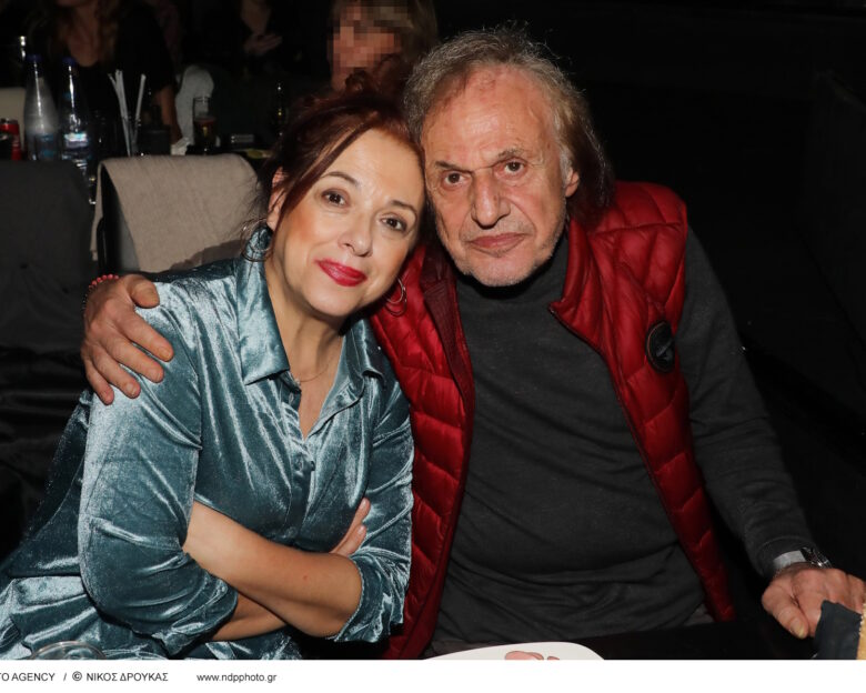 Ελένη Ράντου: Γενέθλια με τρεις τούρτες και τον Βασίλη Παπακωνσταντίνου δίπλα της – «Τα πιο ωραία να είναι πάντα μπροστά»