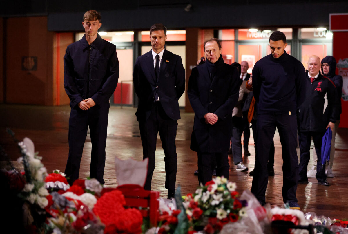 Η αντιπροσωπεία της Ρεάλ στο Άνφιλντ