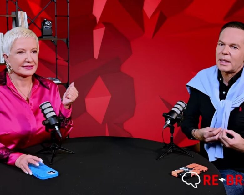 Οι 20 ΑΙ ζωές της Ζωής Κωνσταντοπούλου – Σχολιάζουν η Χριστίνα Κοραή και ο Δημήτρης Τάκης στο Re-branding.gr