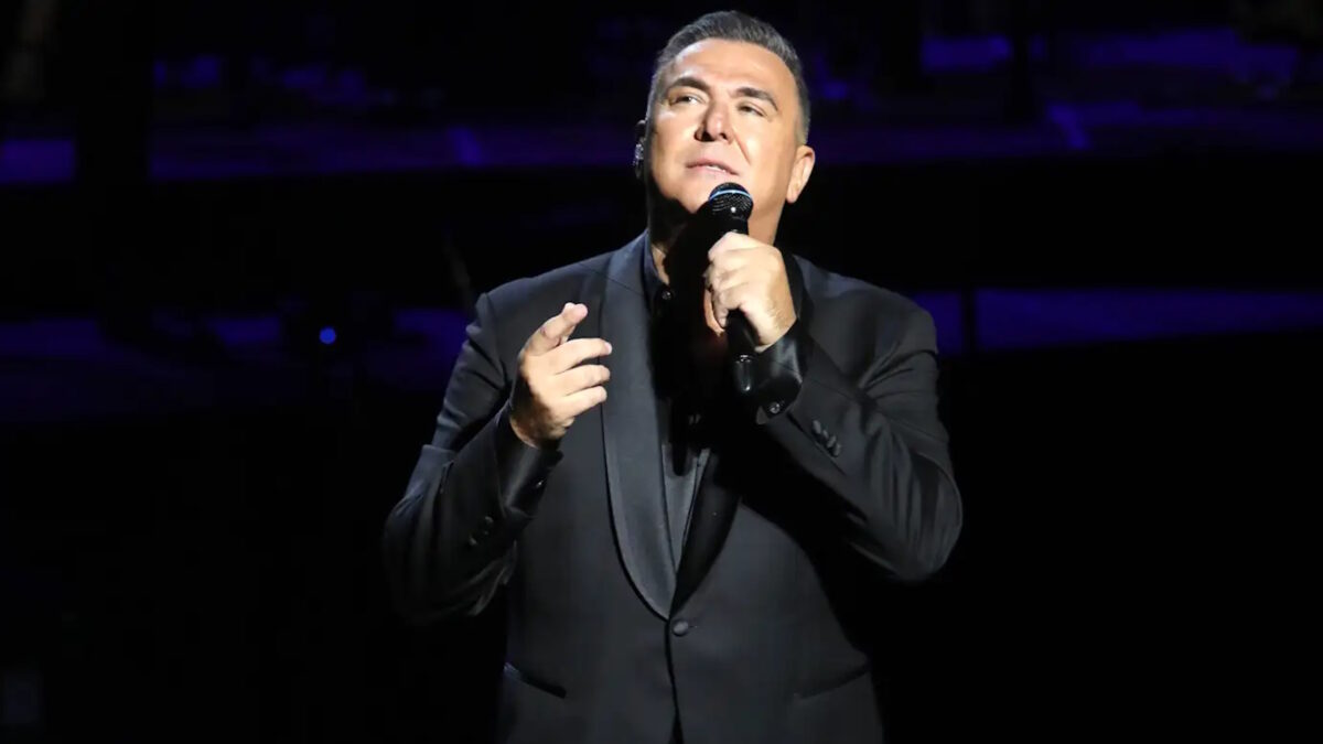 Αντώνης Ρέμος