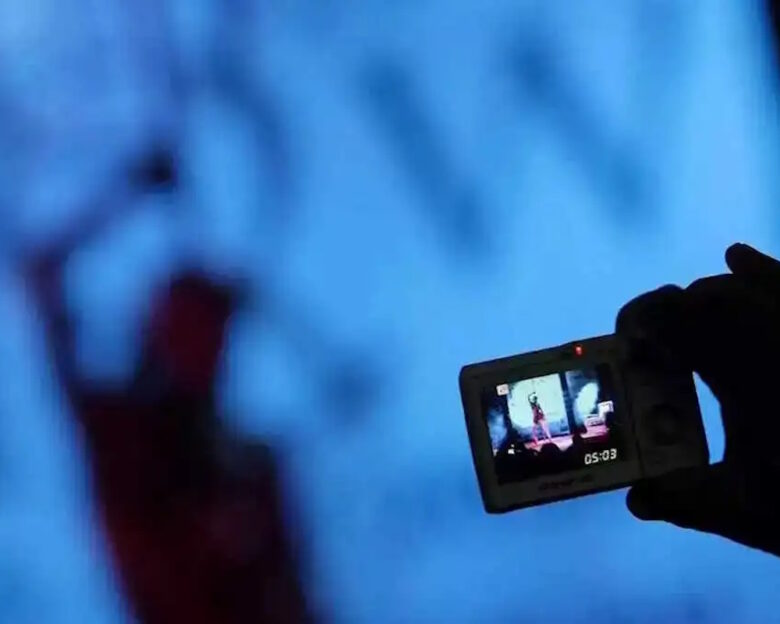 Συνελήφθη 19χρονος για revenge porn σε βάρος ανήλικης – Την απειλούσε ότι θα αυτοκτονήσει και θα δημοσιεύσει προσωπικά της βίντεο