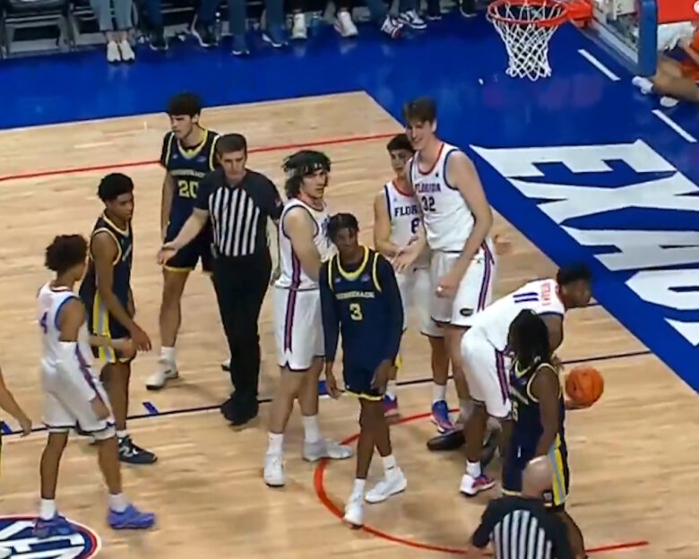 Ο Olivier Rioux έγινε ο πιο ψηλός παίκτης με χρόνο συμμετοχής σε ματς του NCAA