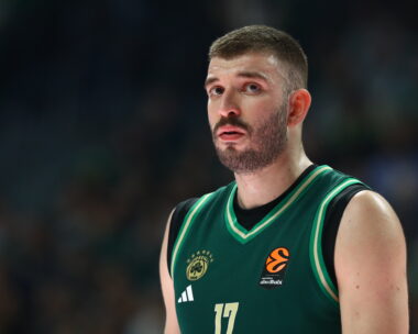 ΜΑΡΚΟΣ ΧΟΥΖΟΥΡΗΣ