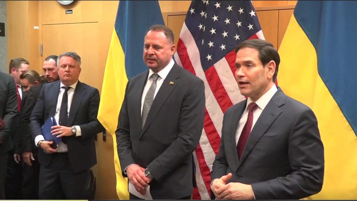 Ο Μάρκο Ρούμπιο και ο Αντρίι Γερμάκ