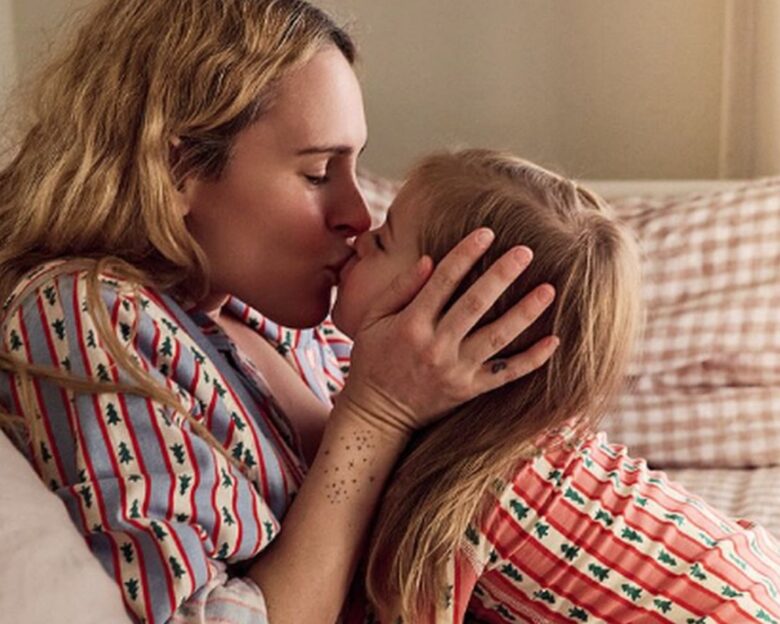 Ράμερ Γουίλις: Η κόρη του Μπρους Γουίλις ξέσπασε σε κλάματα – «Κάποιες μέρες το να είσαι μόνη μητέρα είναι δύσκολο»