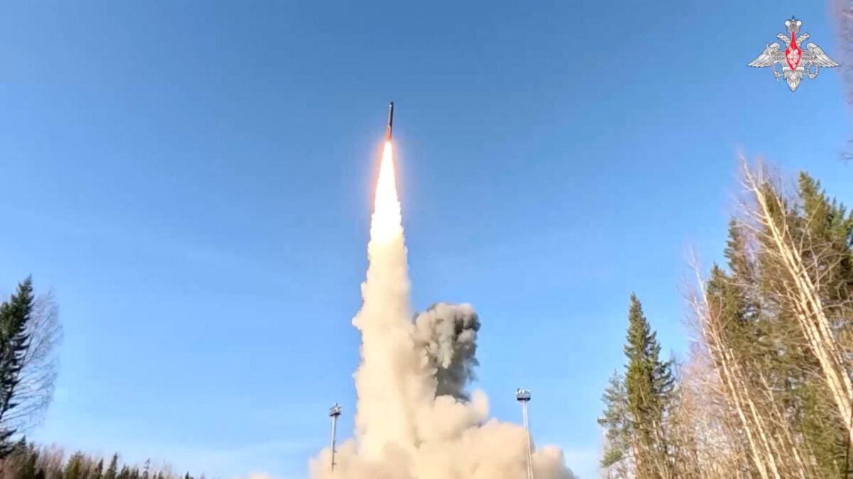 Εκτόξευση ICBM σε ρωσική πυρηνική δοκιμή