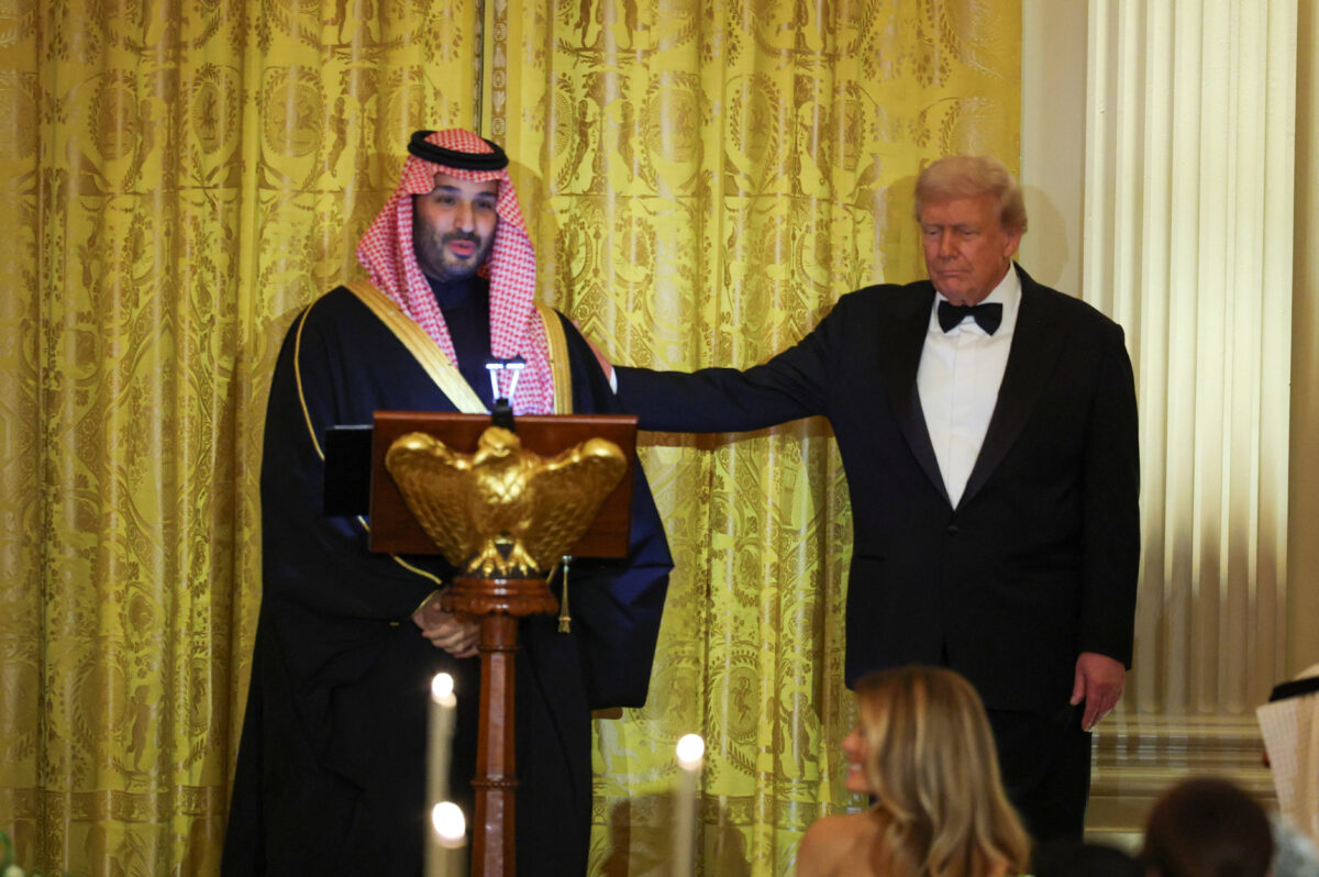 Ο Ντόναλντ Τραμπ υπερασπίστηκε τον μπιν Σαλμάν για τη δολοφονία Κασόγκι: «Συμβαίνουν αυτά»