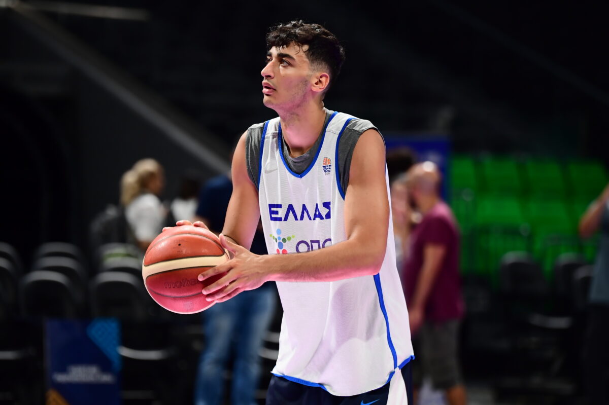 Σαμοντούροφ