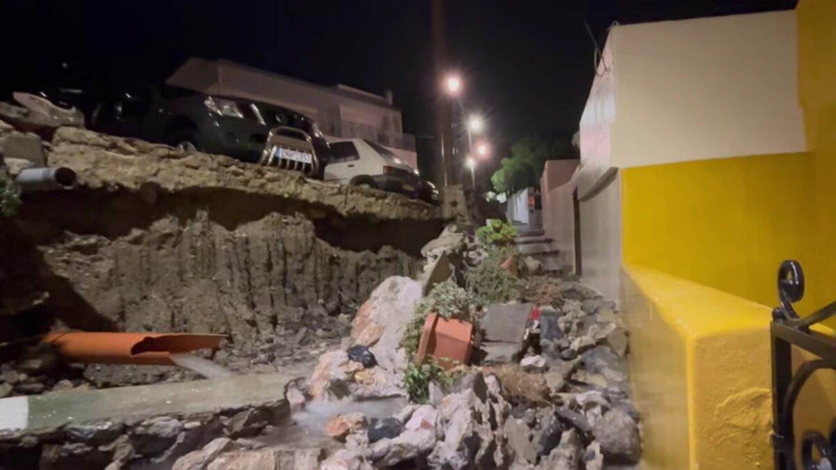 Καταστροφές από την κακοκαιρία στην Σαντορίνη