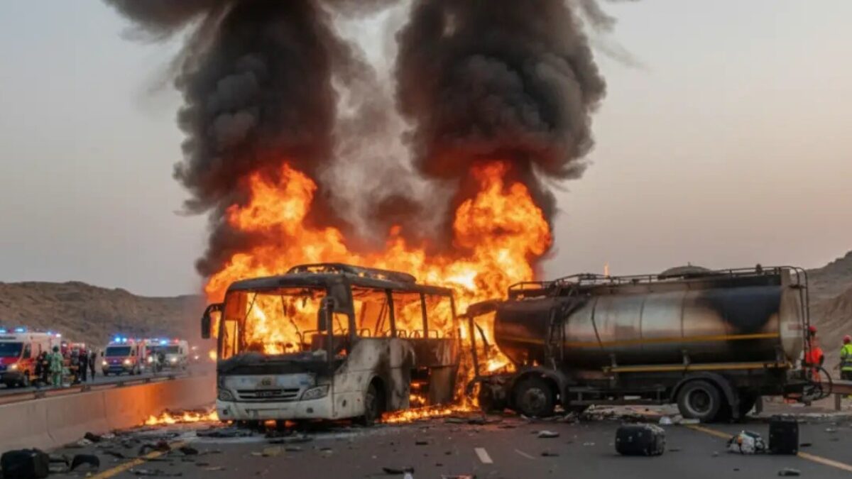 Λεωφορείο τυλίχθηκε στις φλόγες