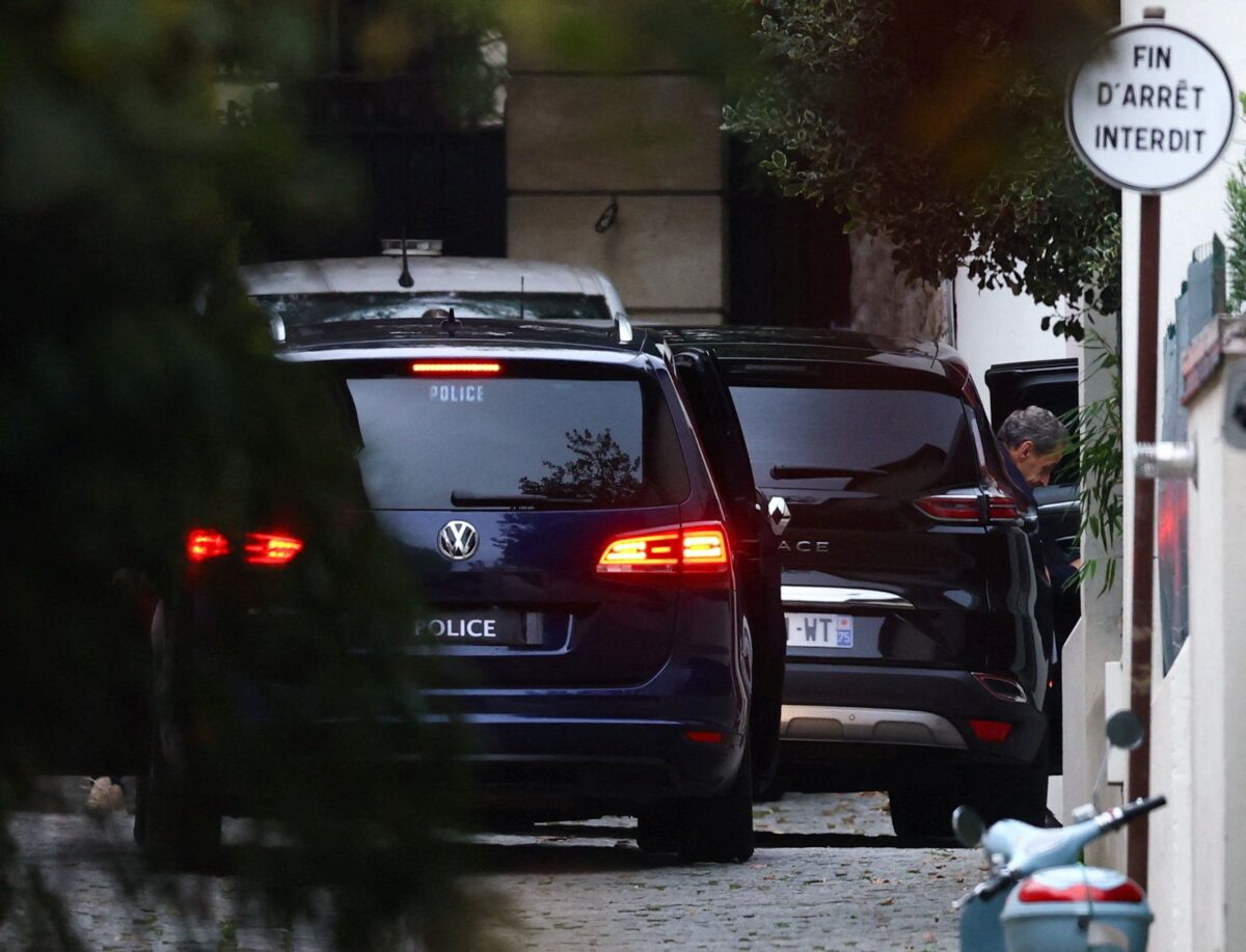 Ο Νικολά Σαρκοζί έφτασε σπίτι του