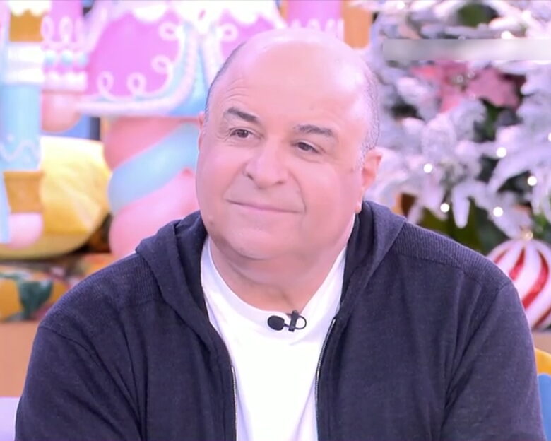 Μάρκος Σεφερλής: «Είναι στα άμεσα σχέδιά μου μία κωμική σειρά στην τηλεόραση – Θα παρακολουθείτε τις παραστάσεις μου εκεί»