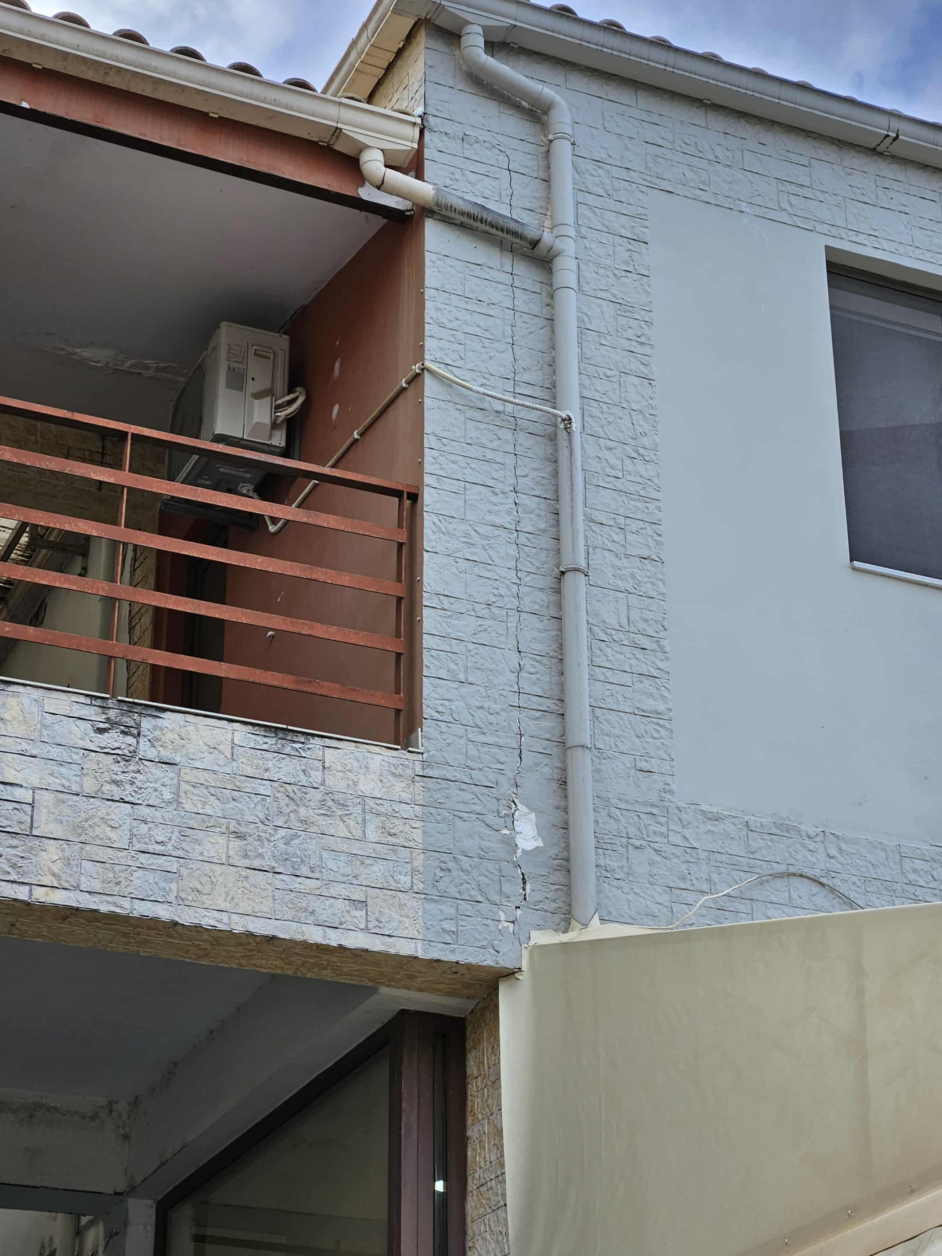 Ρωγμή σε σπίτι