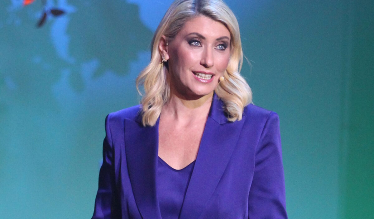 Η Σία Κοσιώνη