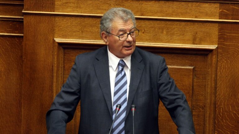 Ο Σήφης Βαλυράκης