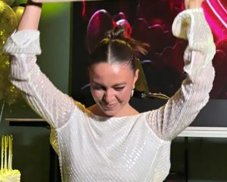 Εβελίνα Σκίτσκο: Κέρδισε τον καρκίνο και το γιόρτασε με ένα λαμπερό πάρτι – Η συγκλονιστική ανάρτησή της