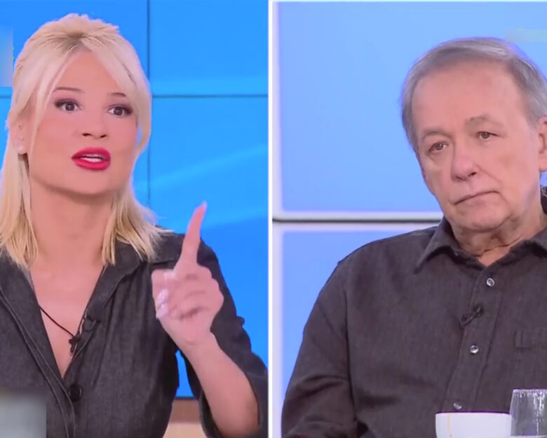 Φαίη Σκορά: Έξαλλη με το σχόλιο του Ανδρέα Μικρούτσικου – «Η εποχή του τι φοράει η γυναίκα ανήκει στο παρελθόν»