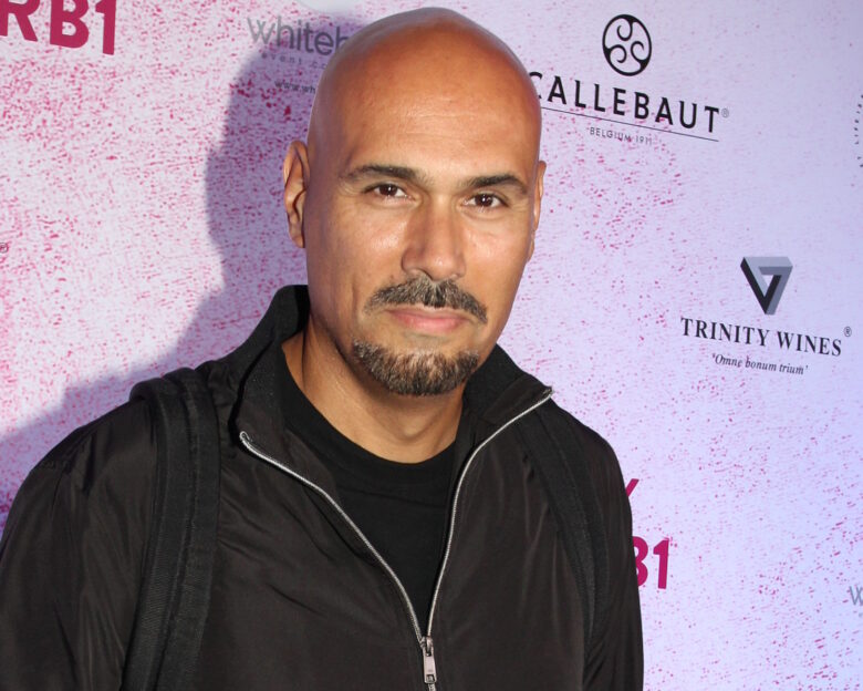 Δημήτρης Σκουλός: «Δεν μου αρέσει να γλείφω εκεί που φτύνω, αυτά τα κάνουν άλλοι»