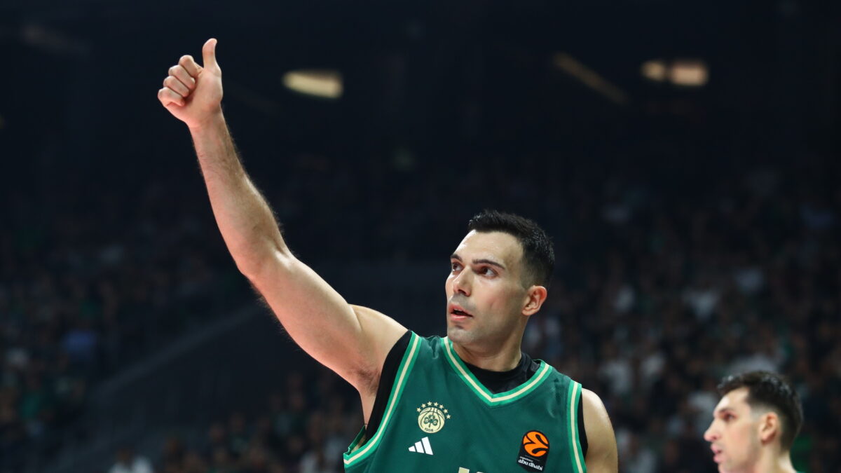 Κώστας Σλούκας