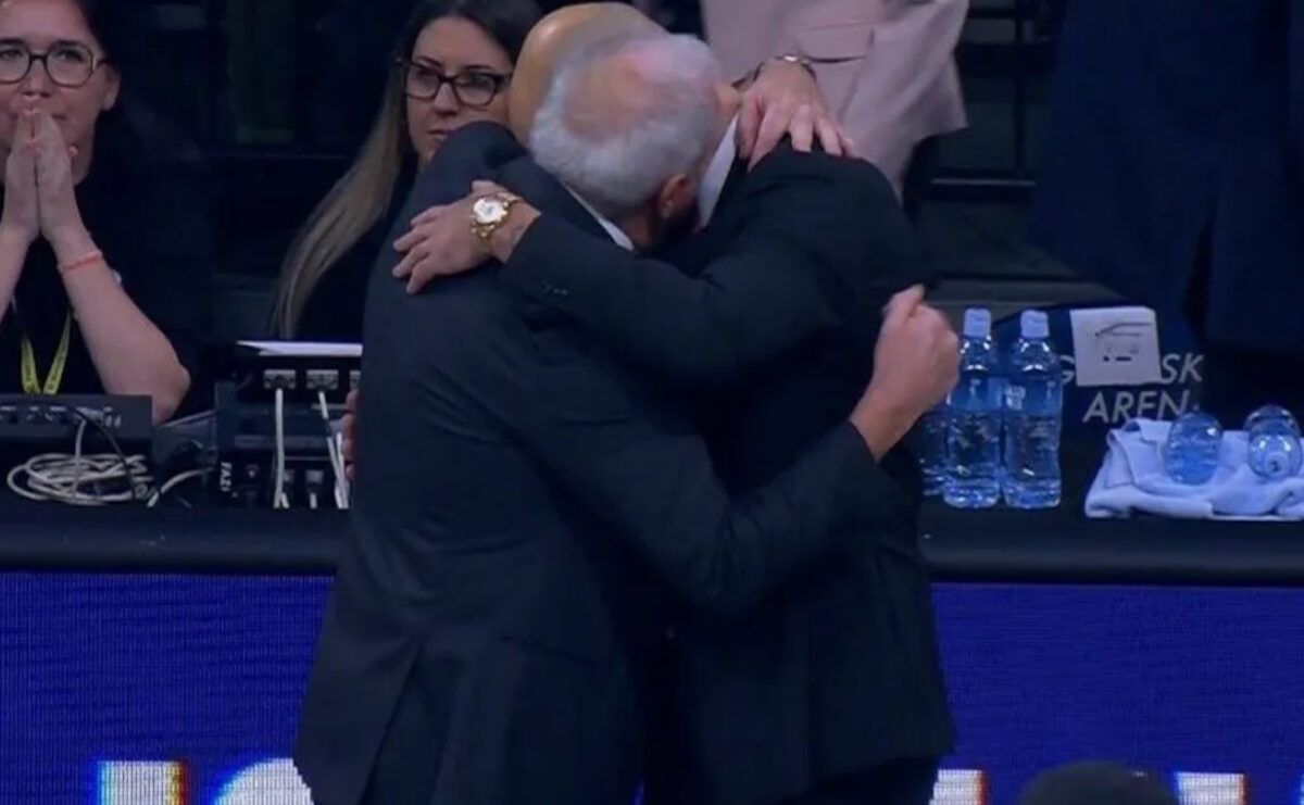 Βασίλης Σπανούλης και Ζέλικο Ομπράντοβιτς αγκαλιάστηκαν μετά από 15 χρόνια