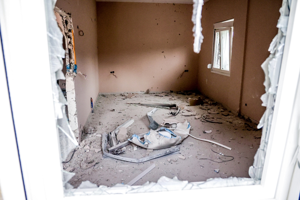 Ζημιές σε σπίτι μετά από έκρηξη