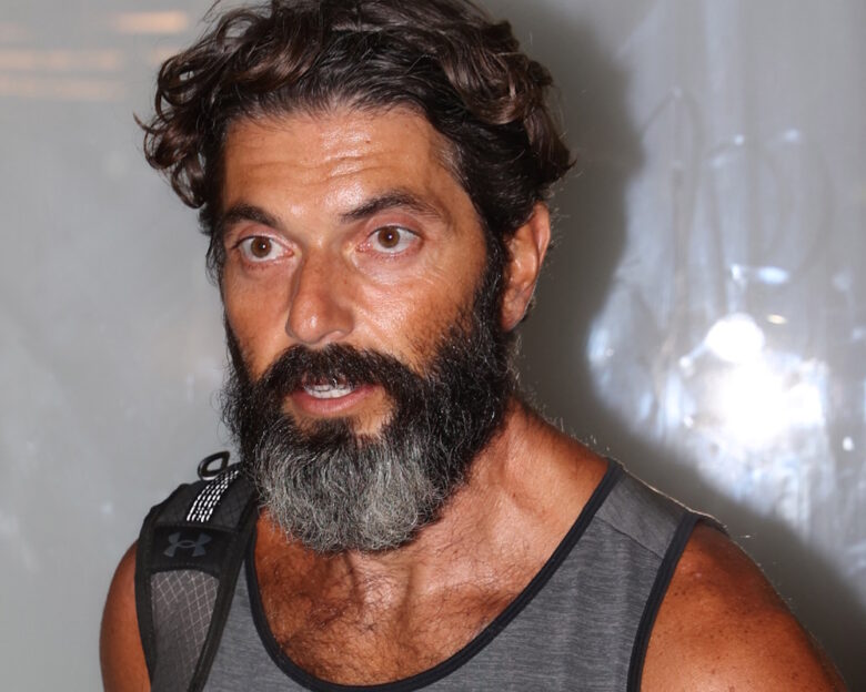 Σπύρος Μαρτίκας για τον επιχειρηματία με τις απάτες: «Όσοι έχουν πέσει στην παγίδα δεν είναι ηλίθιοι, τη Δευτέρα θα μάθετε πολλά»