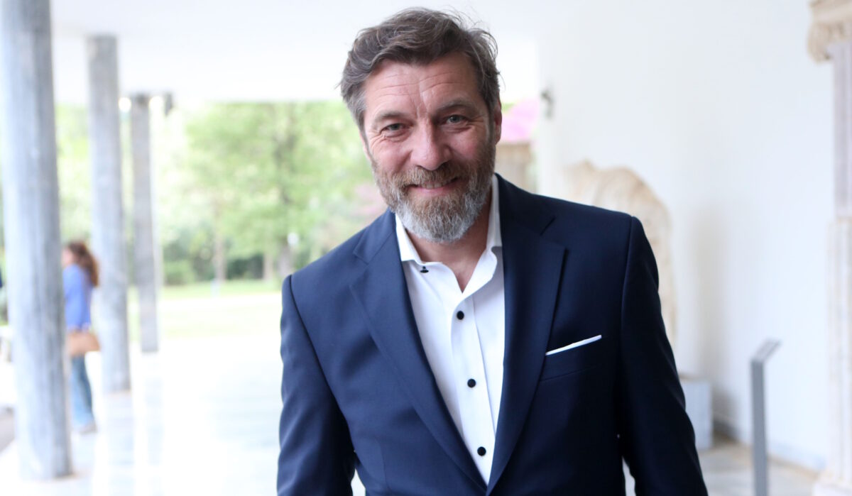 Γιάννης Στάνκογλου: «Ξυπνώ 7 το πρωί για να μαγειρέψω στα παιδιά μου  -  Κοντεύω πενταετία ελεύθερος»