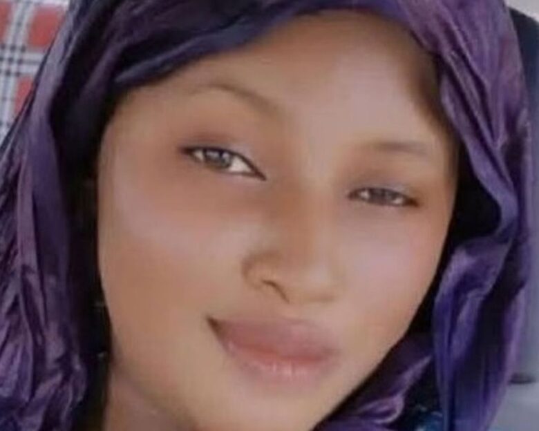 Μαλί: Αυτή είναι η σταρ του TikTok που εκτελέστηκε δημοσίως από την Αλ Κάιντα μπροστά στην οικογένειά της