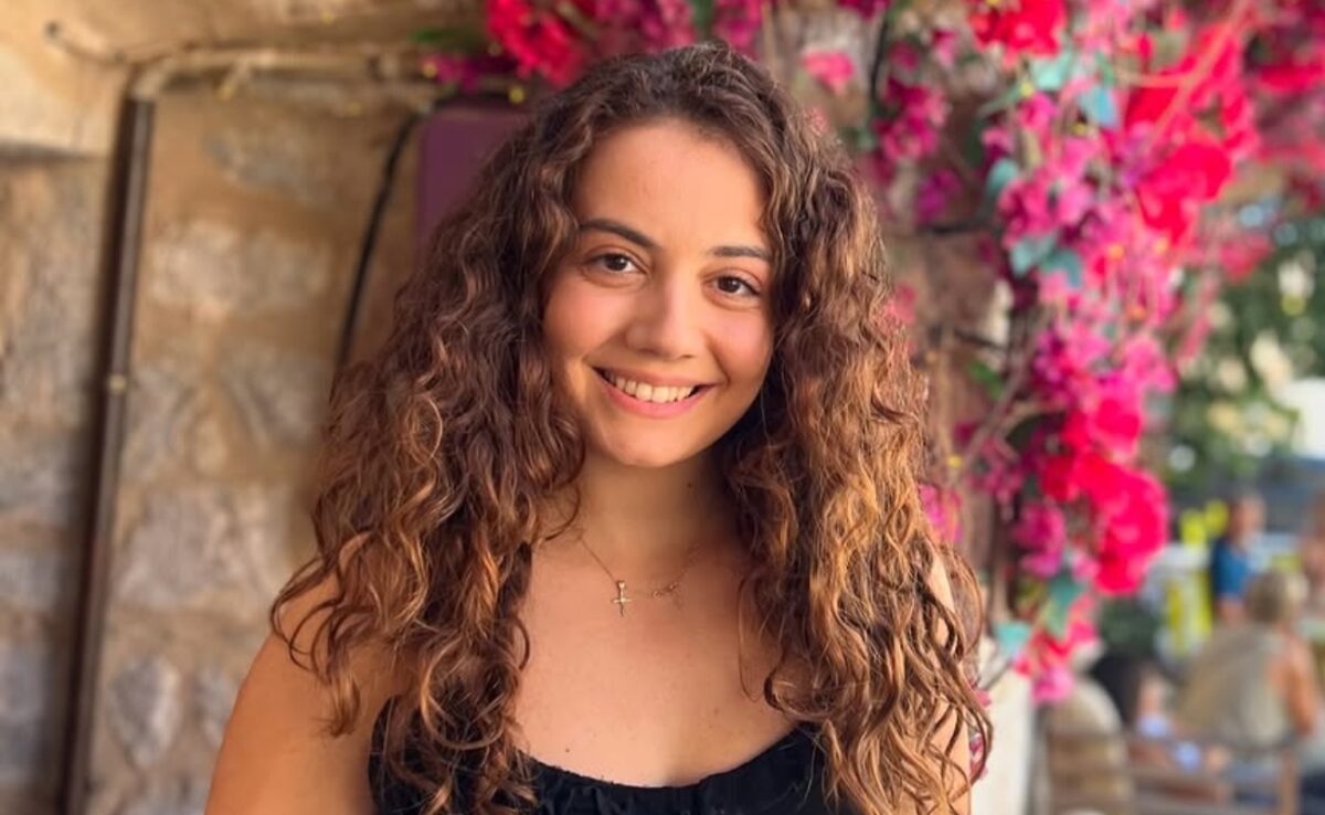 Στέφανη Χαραλάμπους