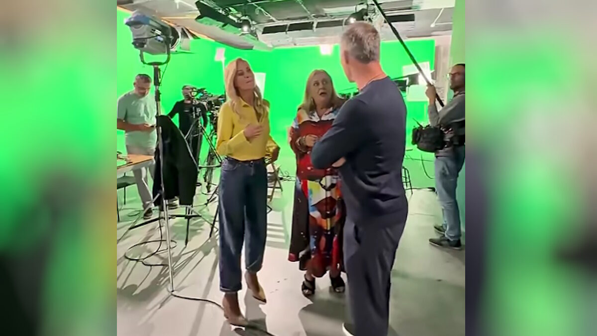 Στο παρά πέντε